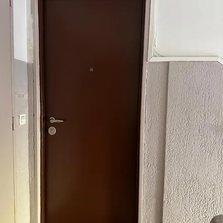 Anahit Apartamento Nice