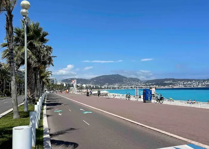 Anahit Apartamento *